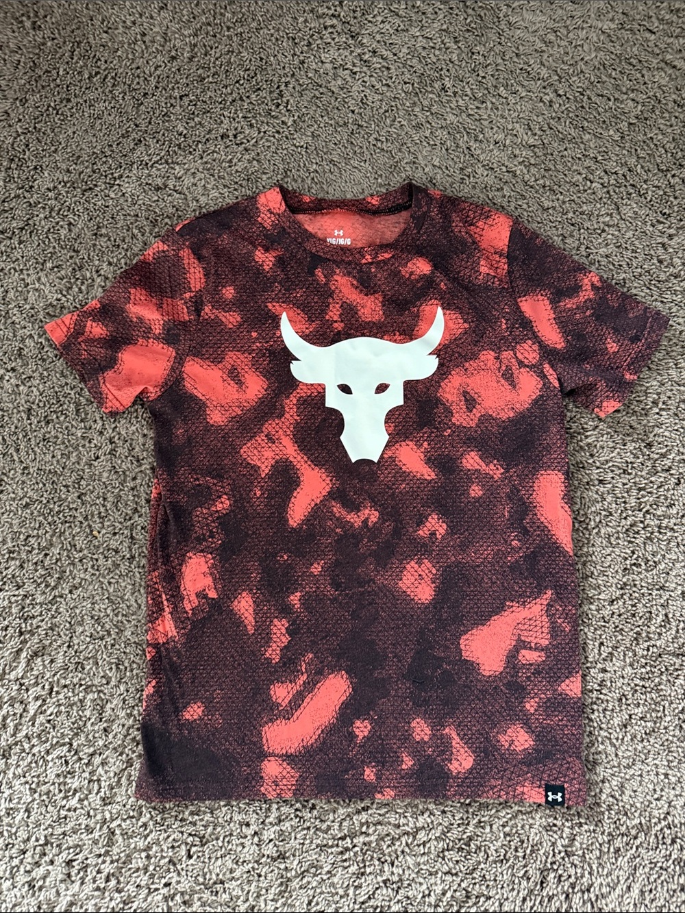 Under Armour Kids' Red & Black Bull Graphic Performance Tee